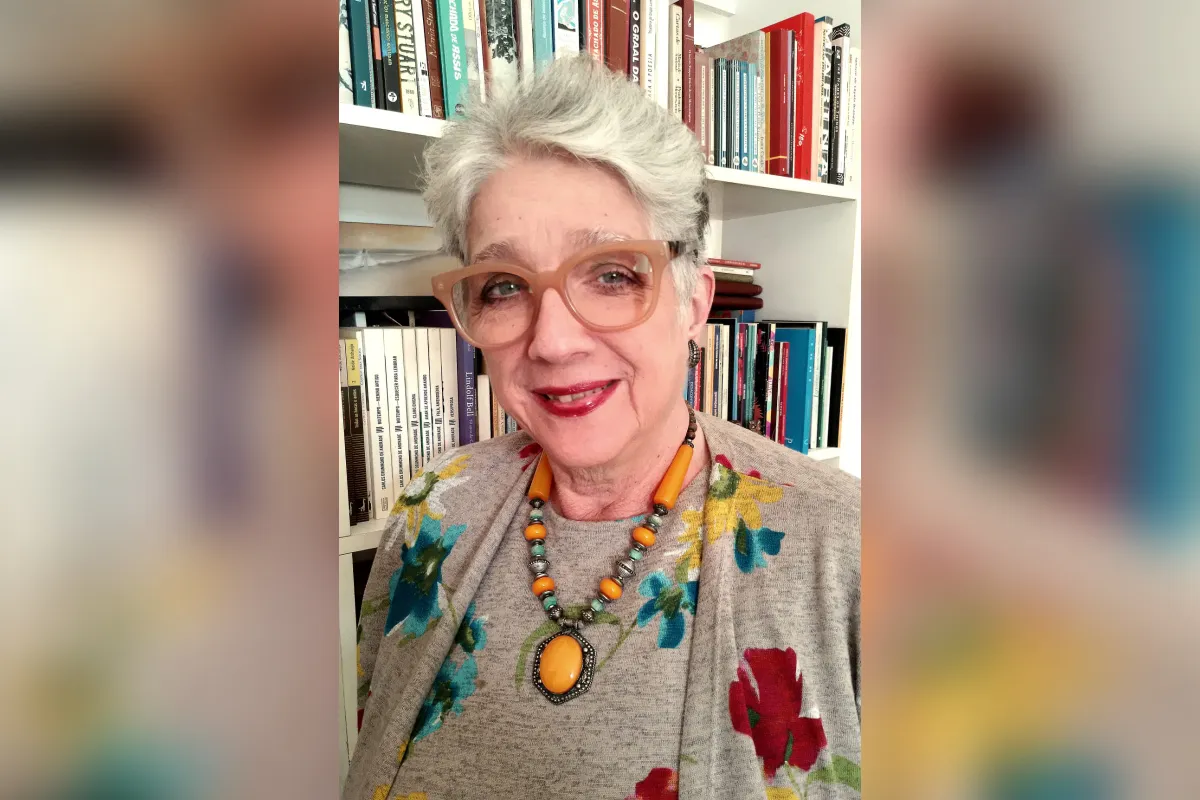 Luto na Literatura: Morre no Rio a Poeta e Editora Thereza Christina Rocque da Motta aos 69 Anos